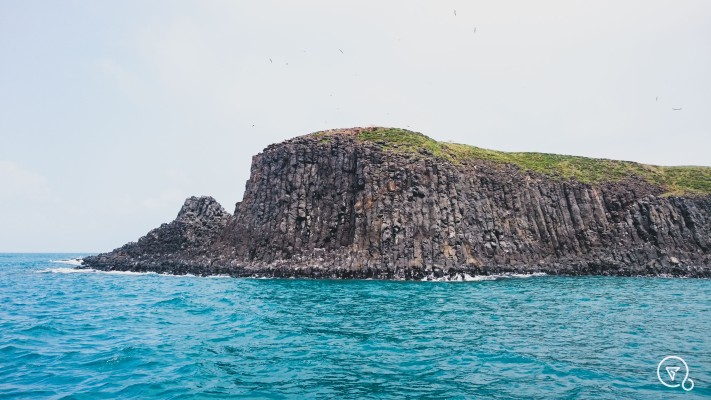 澎湖,澎湖景點,澎湖旅行,澎湖住宿,澎湖活動,澎湖美食,澎湖行程,花火節,澎湖交通,二崁聚落保存區,大菓葉,大菓葉玄武岩,通樑古榕,跨海大橋,澎湖天后宮,中央老街,澎湖海底郵筒,西瀛虹橋,奎壁山摩西分海,隘門沙灘,水上活動,綠蠵龜保育中心,望安鄉,七美鄉,馬公市,花宅聚落,天台山,雙心石滬,南方四島國家公園,月鯉灣,薰衣草森林,小台灣